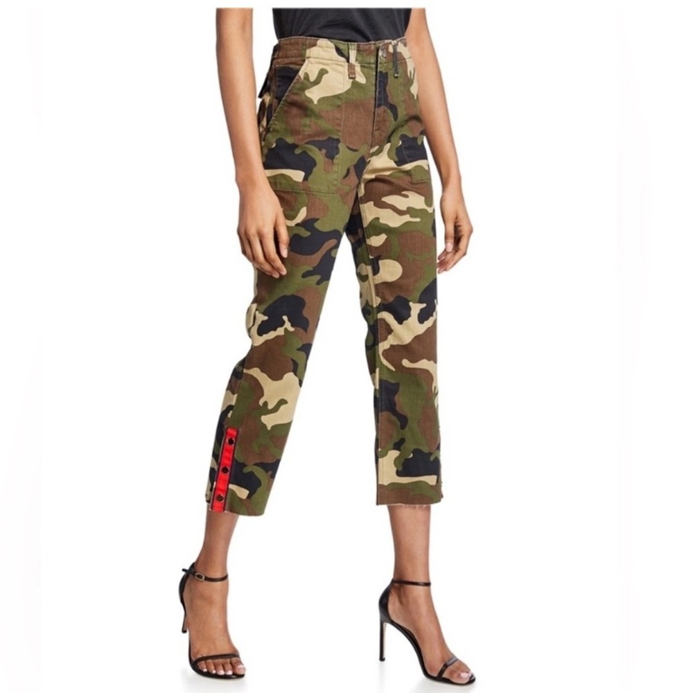 Veronica‎ Beard Gisela 10.5 
Straight Leg in Camo Size 25
